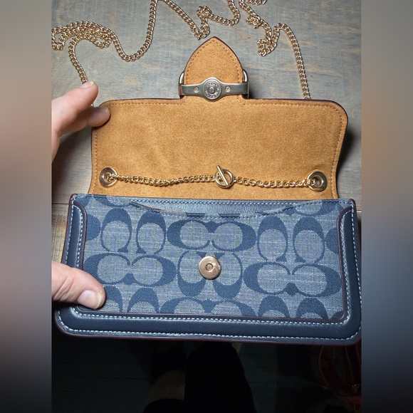 Coach Morgan denim Crossbody in Signature - Picture 7 of 10